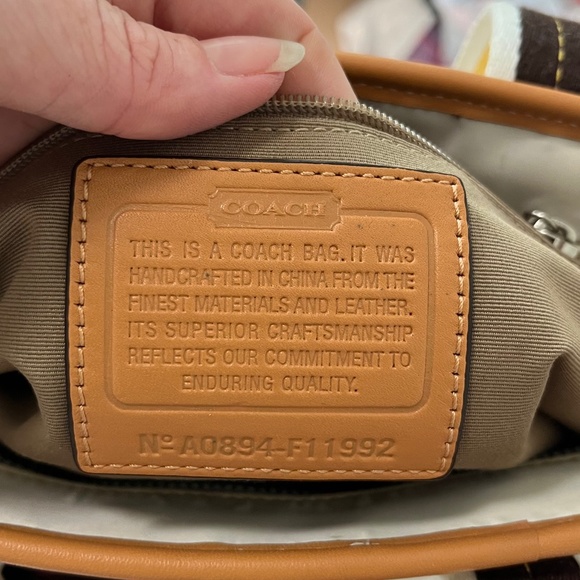 Coach White and Yellow Shoulder Bag - Picture 6 of 7